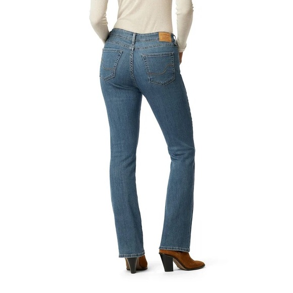 Levi’s stretch tall - Picture 2 of 6
